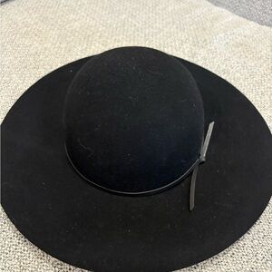 NWT ACE OF SOMETHING HAT